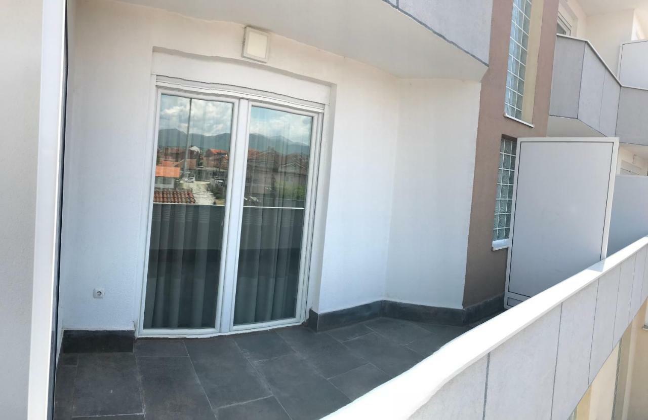 Apollonia Hotel Gjakova ภายนอก รูปภาพ